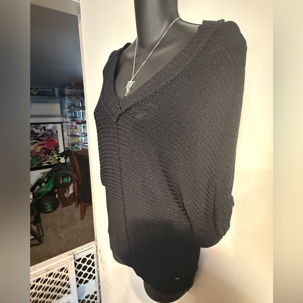 Guess Black V-Neck Knit 1/2 Sleeve Sweater with Glitter